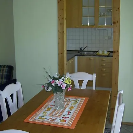 Rozalie Apartment *