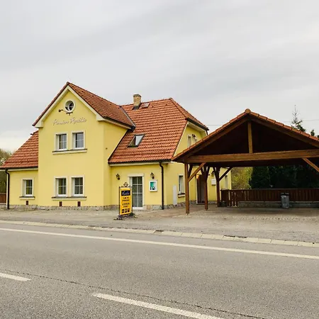 Rozalie Apartment *