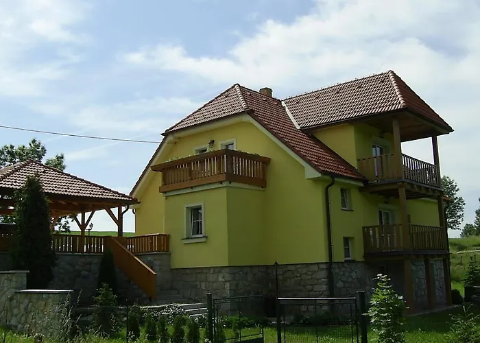 Rozalie Апартаменты *